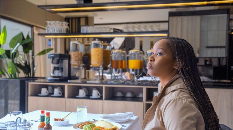 Q's Boutique Stay Restaurant