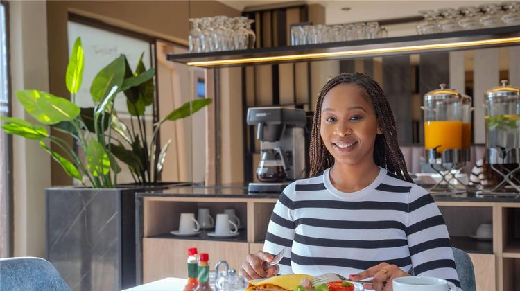Q's Boutique Stay Restaurant