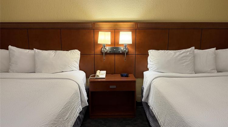 Courtyard Oklahoma City Airport Room