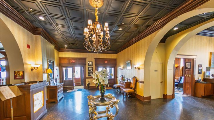 Blennerhassett Hotel Lobby