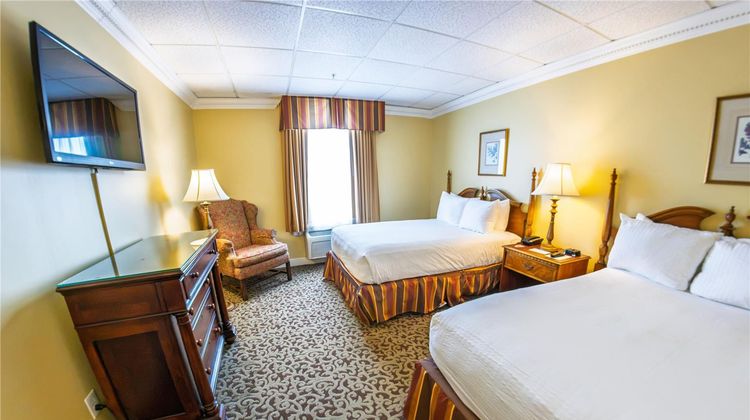 Blennerhassett Hotel Room