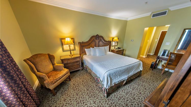Blennerhassett Hotel Room