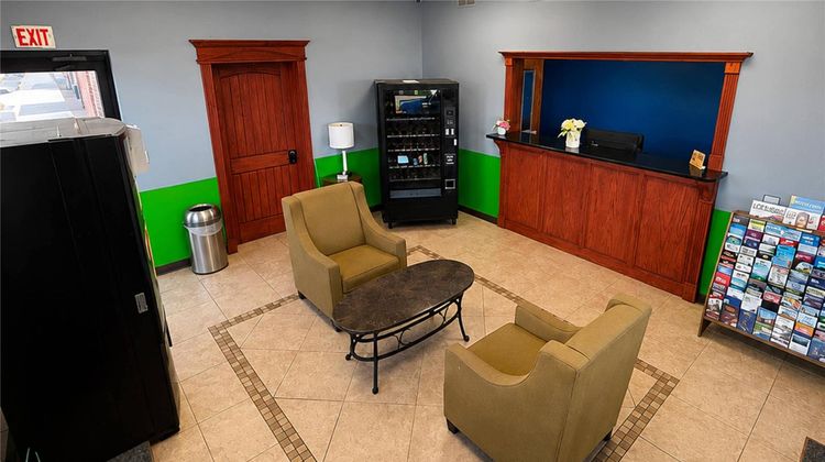Guest Inn Ardmore Lobby