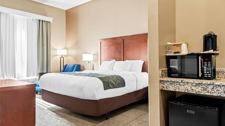 Wheatland Inn and Suites Room
