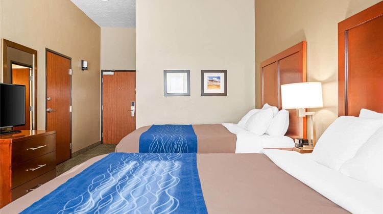 Wheatland Inn and Suites Room
