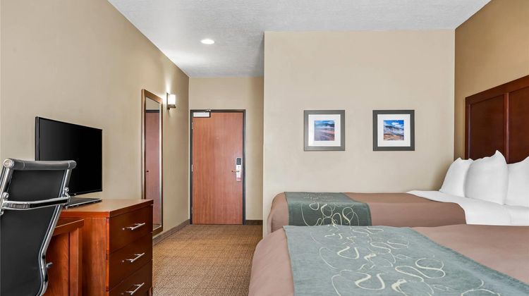 Wheatland Inn and Suites Room