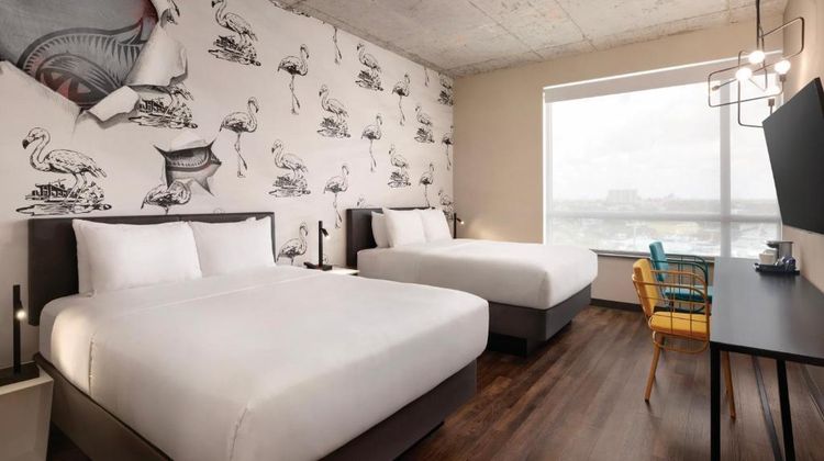 Kompose Boutique Hotel Miami Airport Room