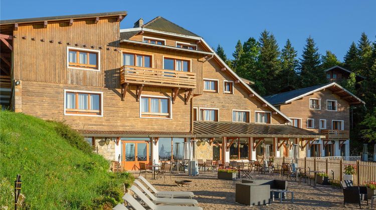 Hotel The Originals La Mainaz Exterior
