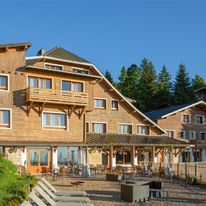 Hotel The Originals La Mainaz