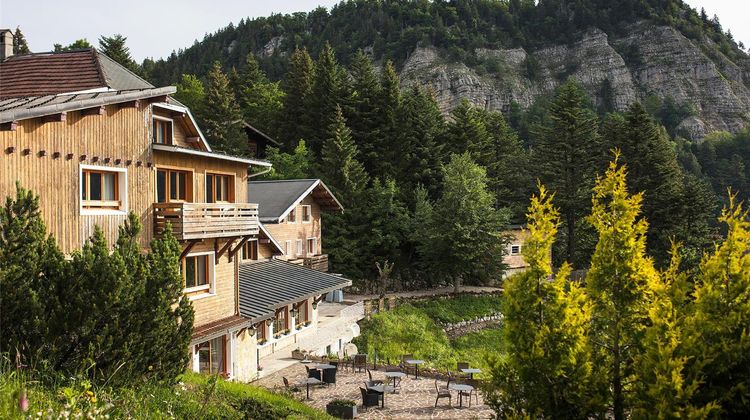 Hotel The Originals La Mainaz Exterior