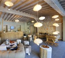 Hotel The Originals La Mainaz Lobby