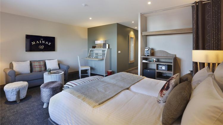 Hotel The Originals La Mainaz Room