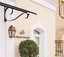 Le Fregate Provence Exterior