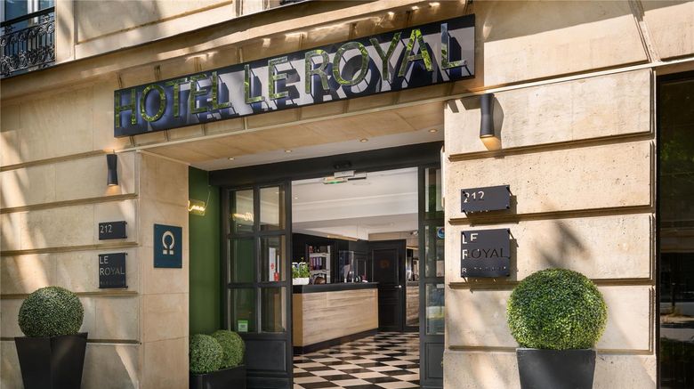 Hotel le Royal Exterior. Images powered by <a href="https://iceportal.shijigroup.com" target="_blank" rel="noopener">Ice Portal</a>.