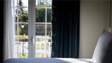 Nicols Hotel Room
