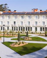 Nicols Hotel