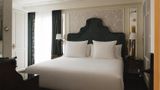 Nicols Hotel Room