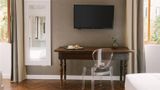 Sonder Salute Palace Room