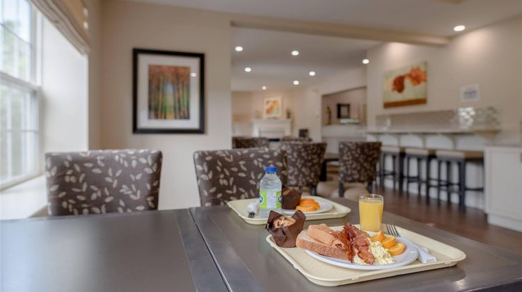 Amsterdam Inn Sussex Restaurant