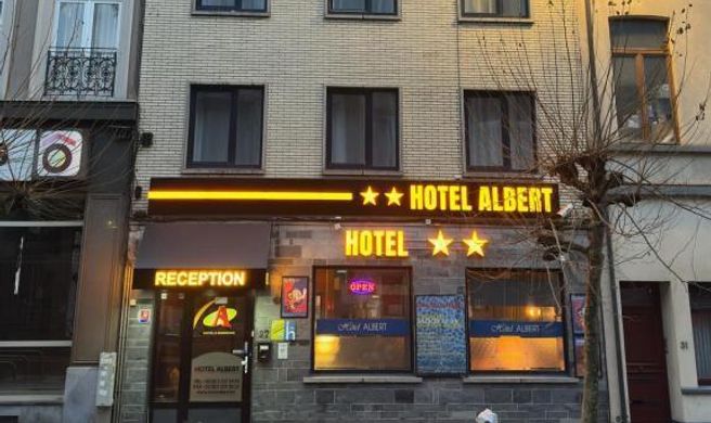 Hotel Albert Exterior