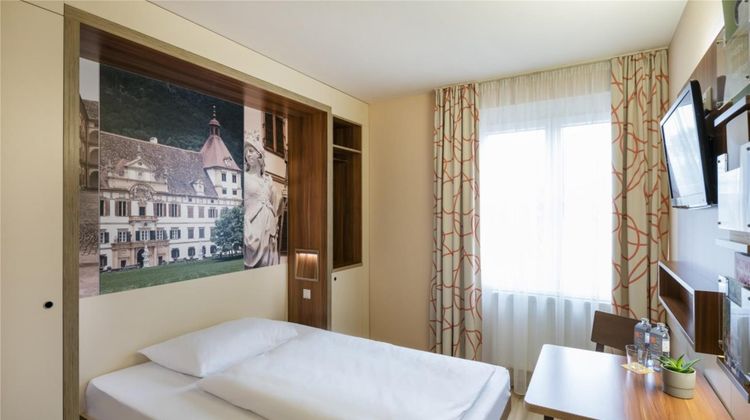 Hotel Jufa Graz Room