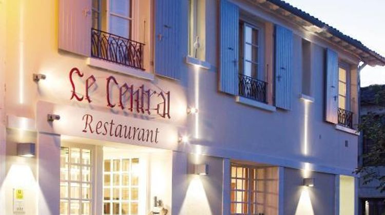 Central Hotel Exterior