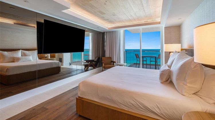 Grand Beach Hotel Surfside Suite
