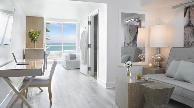 Grand Beach Hotel Surfside Room