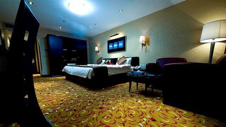 <b>Al Waha Palace Hotel Room</b>. Images powered by <a href="https://iceportal.shijigroup.com/" title="IcePortal" target="_blank">IcePortal</a>.