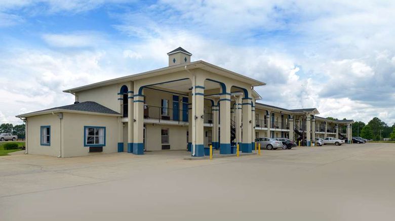 <b>Americas Best Value Inn Exterior</b>. Images powered by <a href="https://iceportal.shijigroup.com/" title="IcePortal" target="_blank">IcePortal</a>.