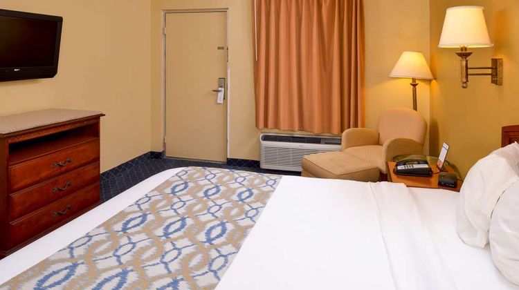 Americas Best Value Inn Room