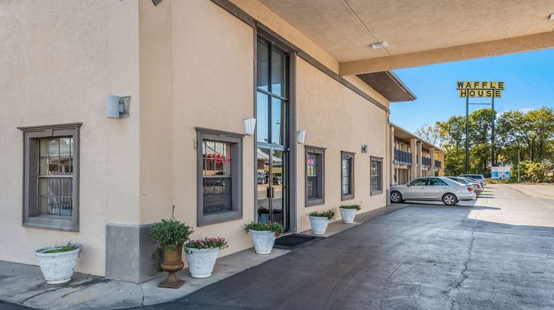 <b>Americas Best Value Inn Exterior</b>. Images powered by <a href="https://iceportal.shijigroup.com/" title="IcePortal" target="_blank">IcePortal</a>.