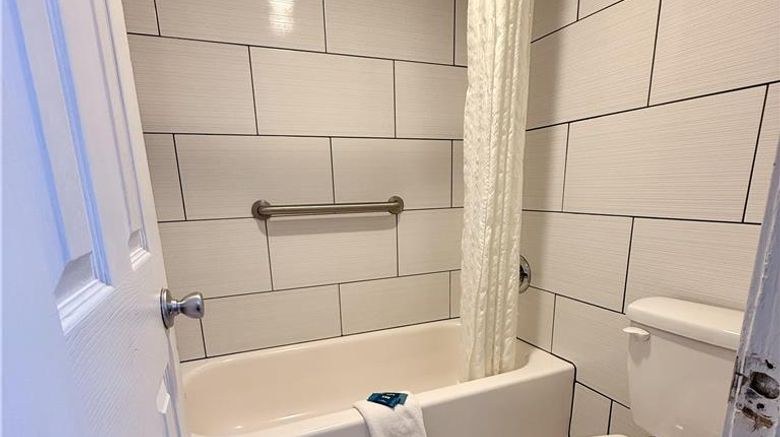 <b>Americas Best Value Inn Blytheville Room</b>. Images powered by <a href="https://iceportal.shijigroup.com/" title="IcePortal" target="_blank">IcePortal</a>.