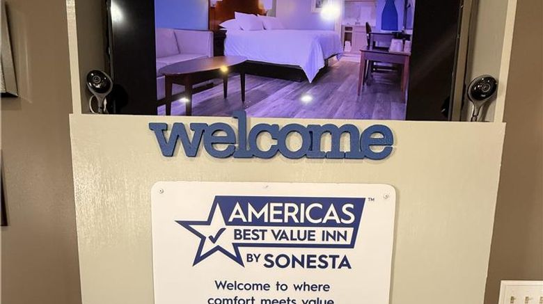 <b>Americas Best Value Inn Blytheville Lobby</b>. Images powered by <a href="https://iceportal.shijigroup.com/" title="IcePortal" target="_blank">IcePortal</a>.