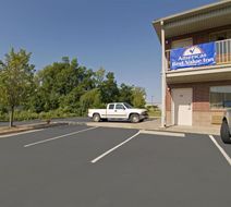 Americas Best Value Inn Exterior