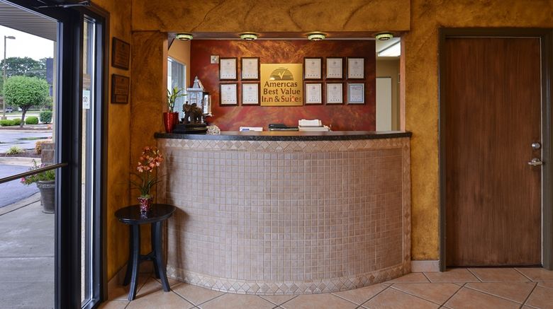 <b>Americas Best Value Inn and Suites Lobby</b>. Images powered by <a href="https://iceportal.shijigroup.com/" title="IcePortal" target="_blank">IcePortal</a>.