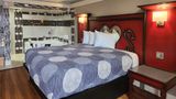 Americas Best Value Inn & Suites Suite