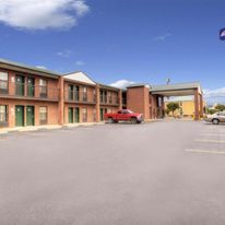 Americas Best Value Inn & Suites