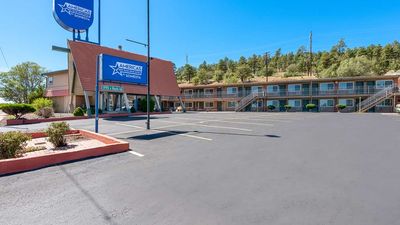 Americas Best Value Inn & Suites