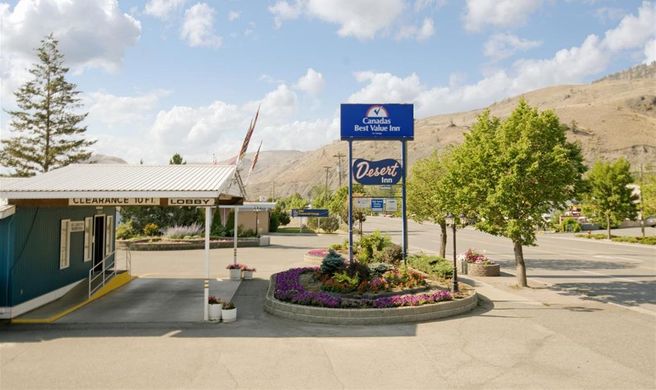 Canadas Best Value Inn Exterior