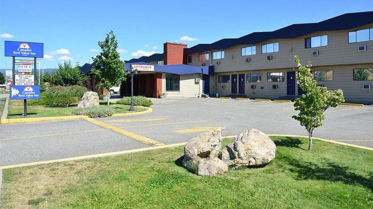 Canadas Best Value Inn Kelowna Exterior