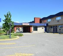 Canadas Best Value Inn Kelowna Exterior