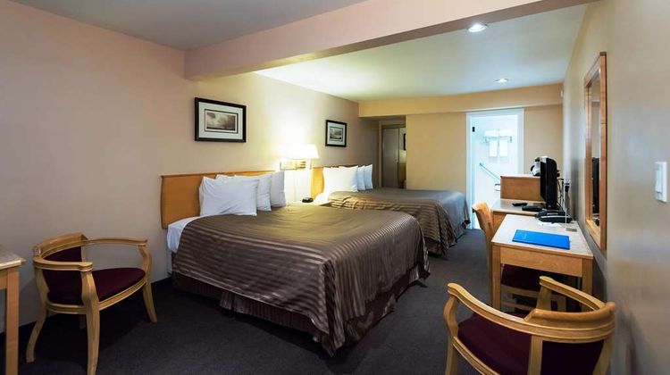 Canadas Best Value Inn Room