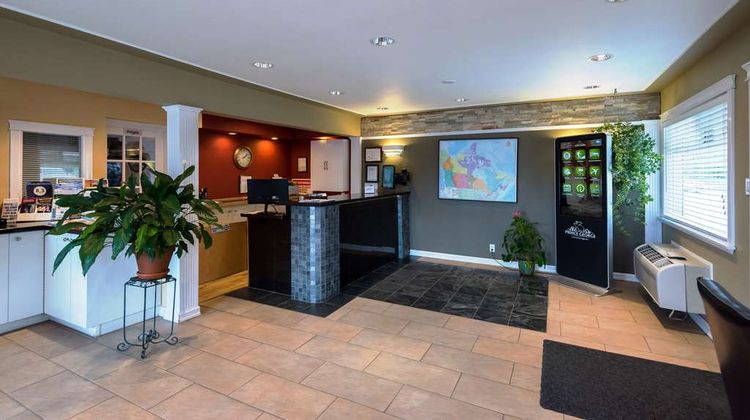 Canadas Best Value Inn Lobby