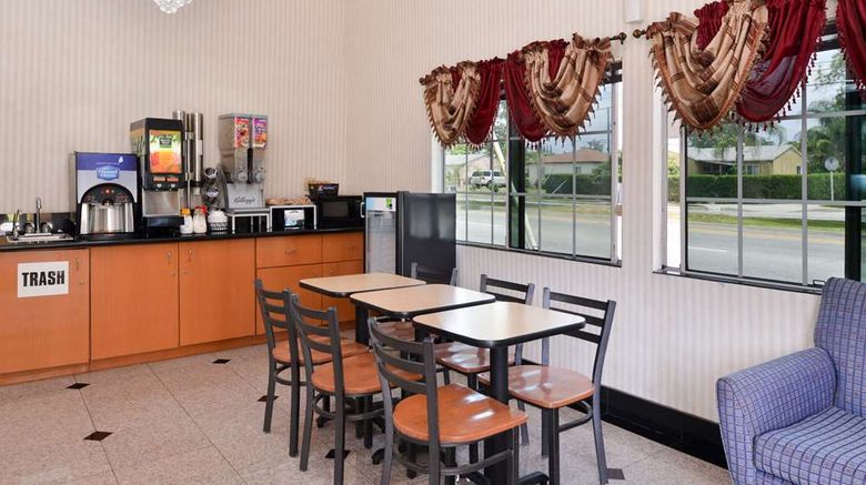 <b>Americas Best Value Inn-Azusa/Pasadena Restaurant</b>. Images powered by <a href="https://iceportal.shijigroup.com/" title="IcePortal" target="_blank">IcePortal</a>.