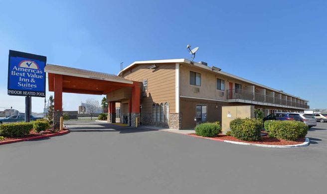 Americas Best Value Inn & Suites Exterior