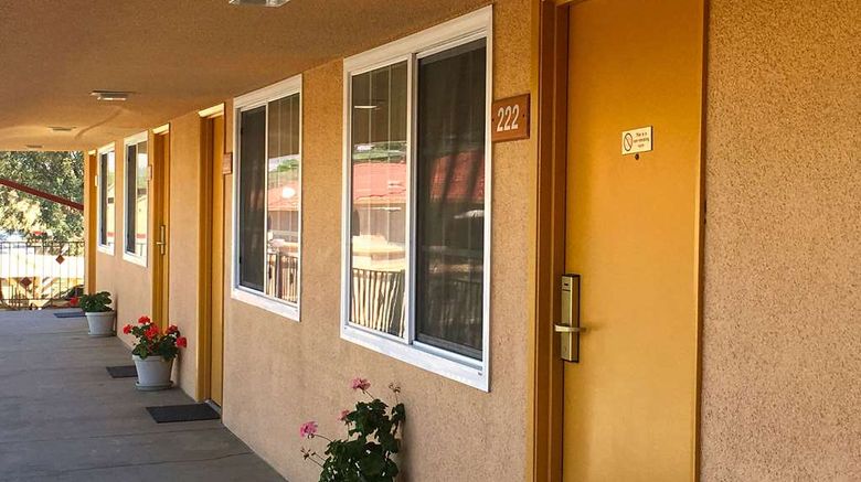 <b>Americas Best Value Inn Exterior</b>. Images powered by <a href="https://iceportal.shijigroup.com/" title="IcePortal" target="_blank">IcePortal</a>.