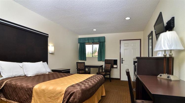 Americas Best Value Inn Room