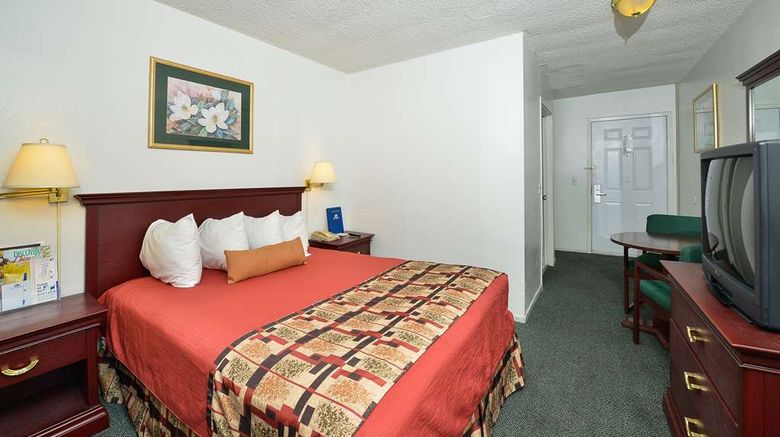 <b>Americas Best Value Inn Chico Room</b>. Images powered by <a href="https://iceportal.shijigroup.com/" title="IcePortal" target="_blank">IcePortal</a>.