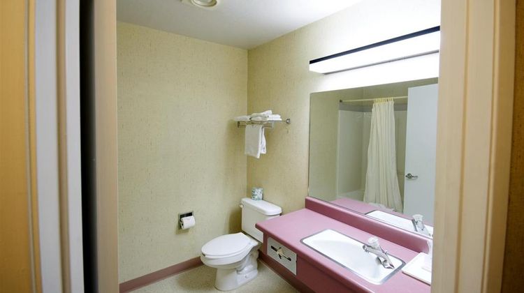 OYO Hotel Dunnigan I-5 West Room